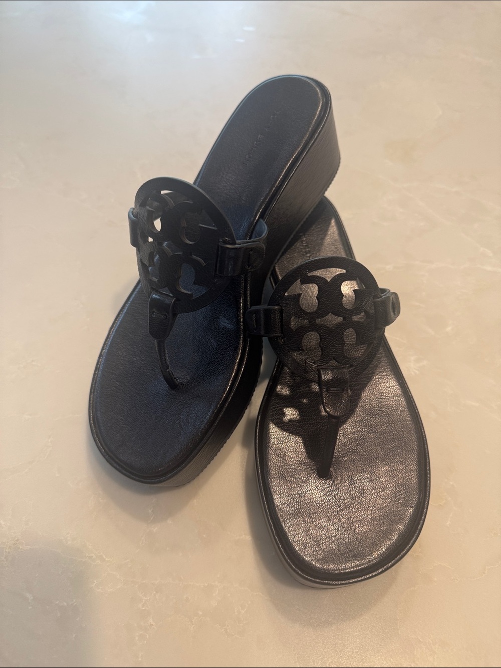 Tory Burch Black Miller Wedge Sandals Size 8 1/2 - Picture 1 of 4